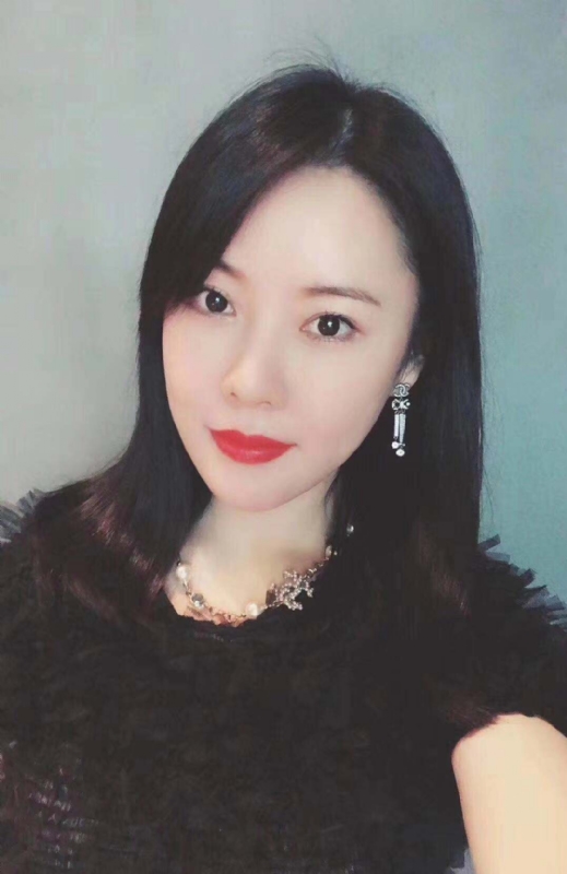 李莉的第一张照片--中老年相亲网