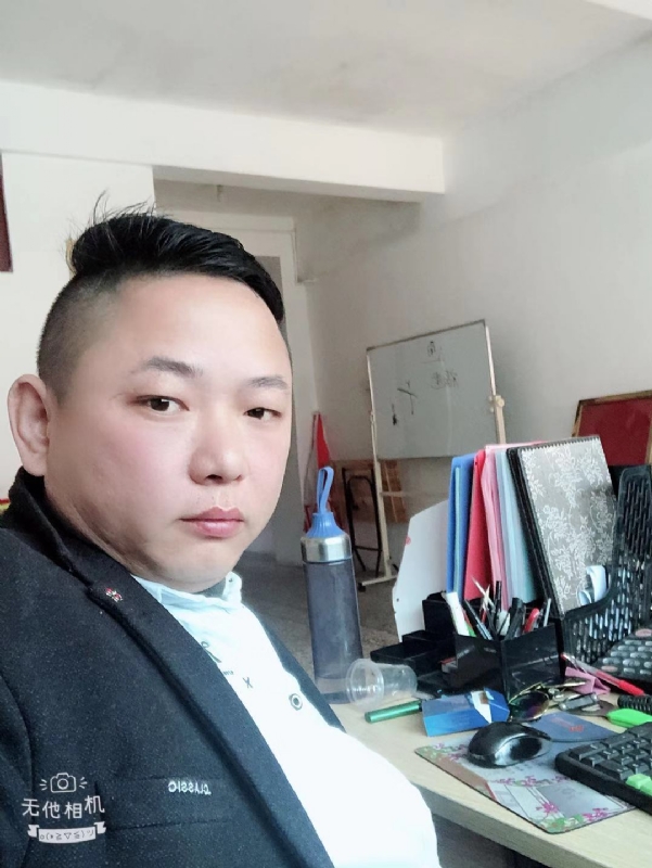 永不言弃的第一张照片--中老年相亲网