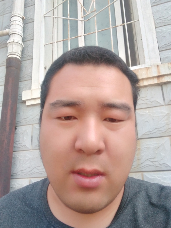 一羽垂天的第四张照片--中老年相亲网