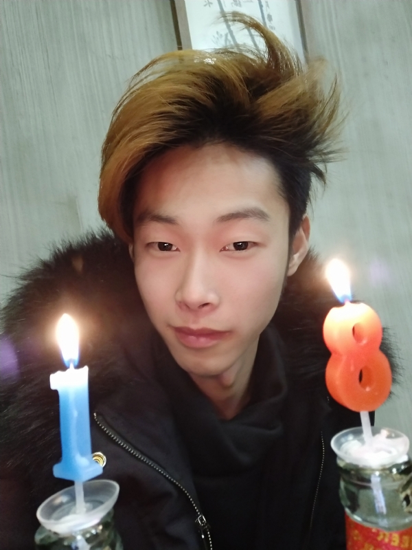 渣男的第一张照片--中老年相亲网
