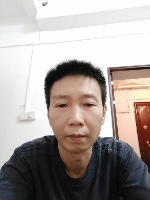 爱依然的第一张照片--中老年相亲网