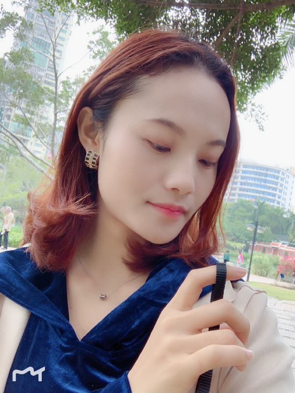 曼夕的第一张照片--中老年相亲网