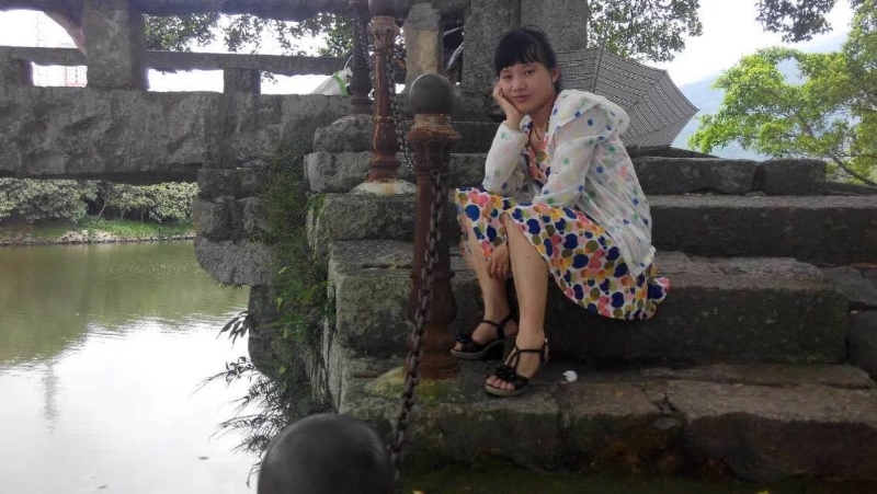 女子悠然的第一张照片--中老年相亲网