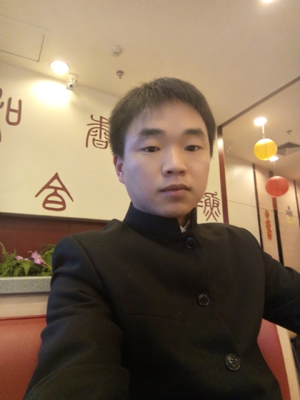 夜凉露沾衣的第一张照片--中老年相亲网