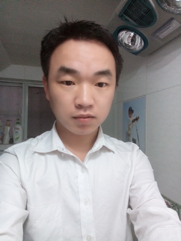 夜凉露沾衣的第二张照片--中老年相亲网