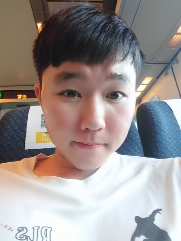 爱玉的第一张照片--中老年相亲网