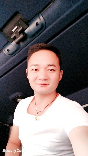 平凡的第一张照片--中老年相亲网
