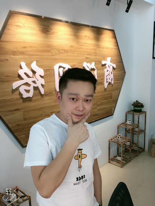 意外的第一张照片--中老年相亲网