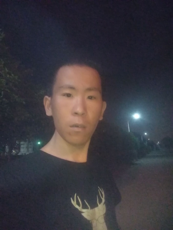 俞凯斌的第一张照片--中老年相亲网