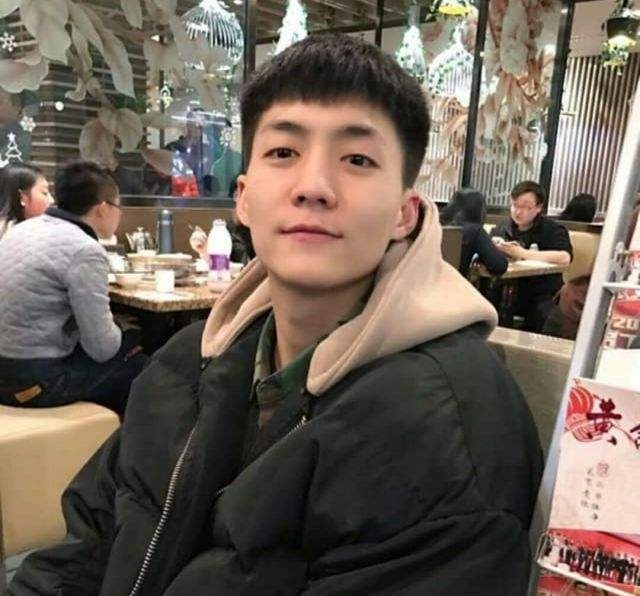相爱的人的第一张照片--中老年相亲网