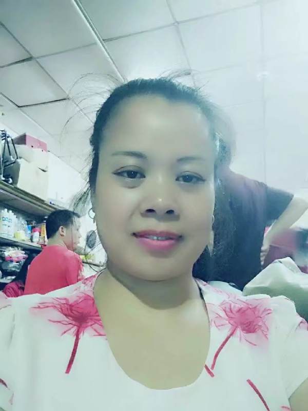 把自己当宝贝的第一张照片--中老年相亲网