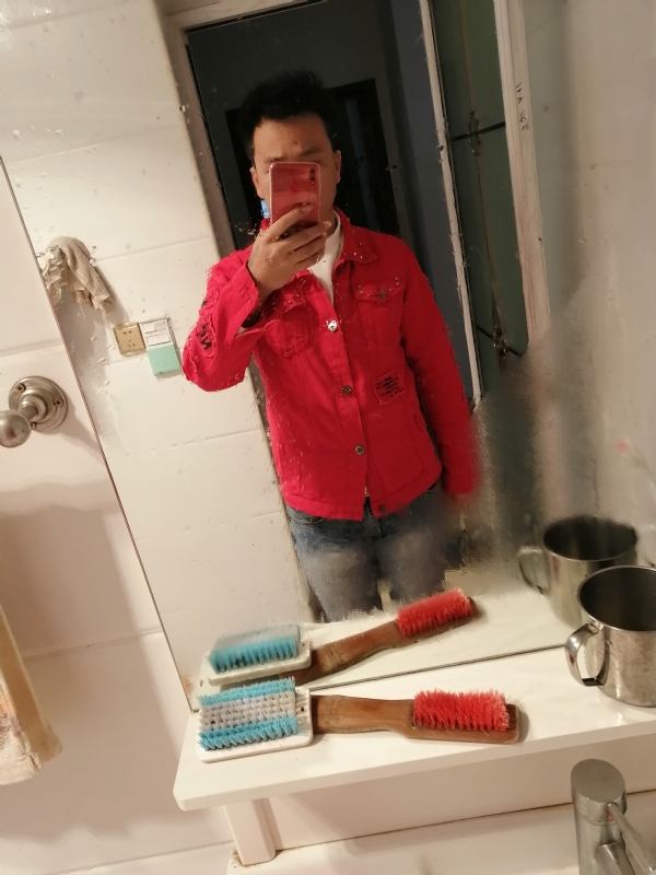 王哒哒的第一张照片--中老年相亲网