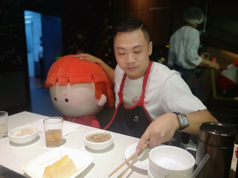 逆行的第一张照片--中老年相亲网