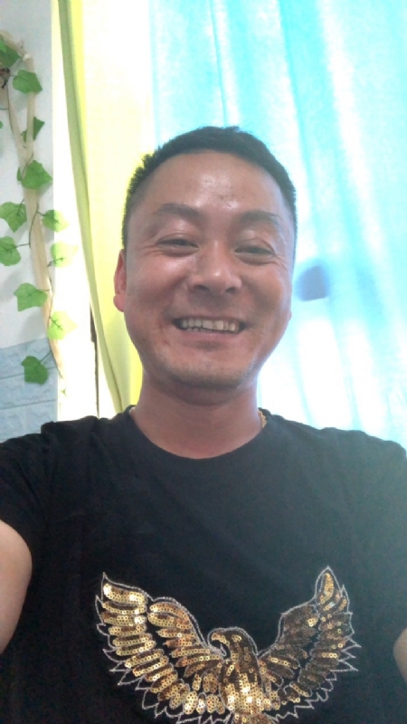 大海的第一张照片--中老年相亲网