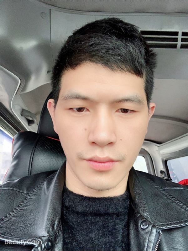 华仔的第一张照片--中老年相亲网