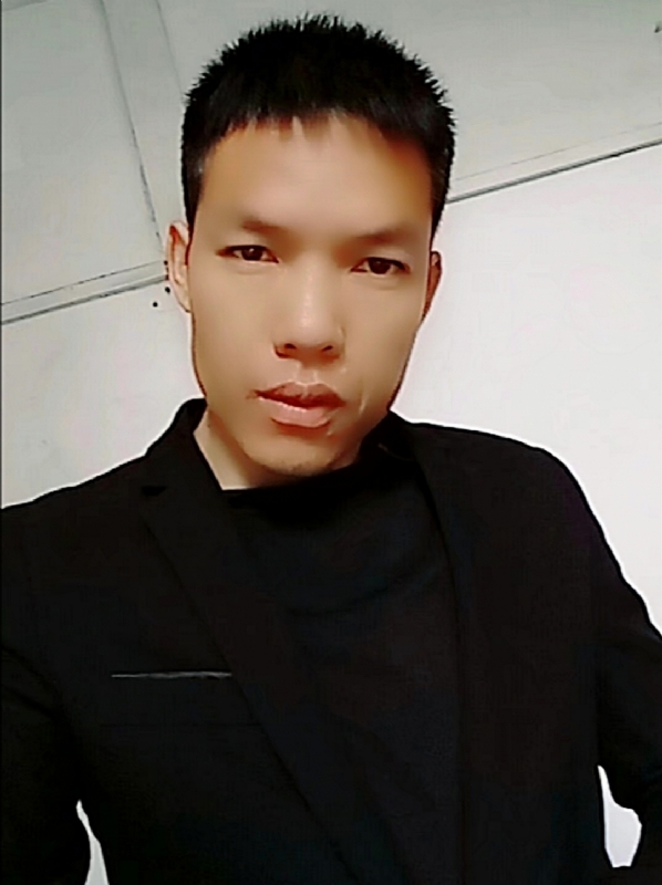 小夜曲的第三张照片--中老年相亲网