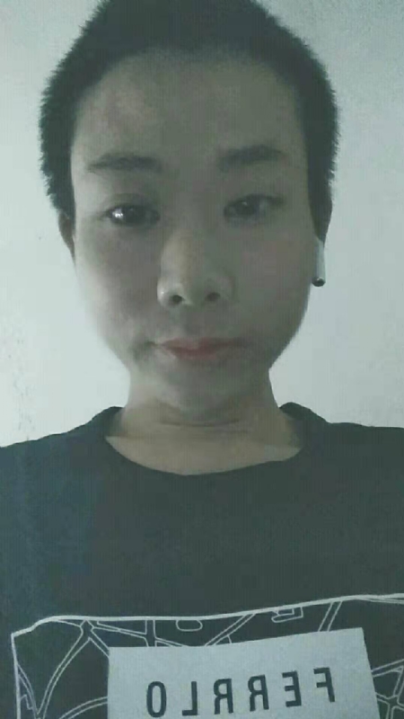 水中月的第一张照片--中老年相亲网
