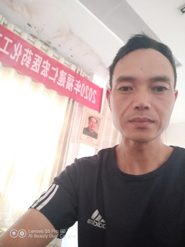 向往彩虹的第三张照片--中老年相亲网
