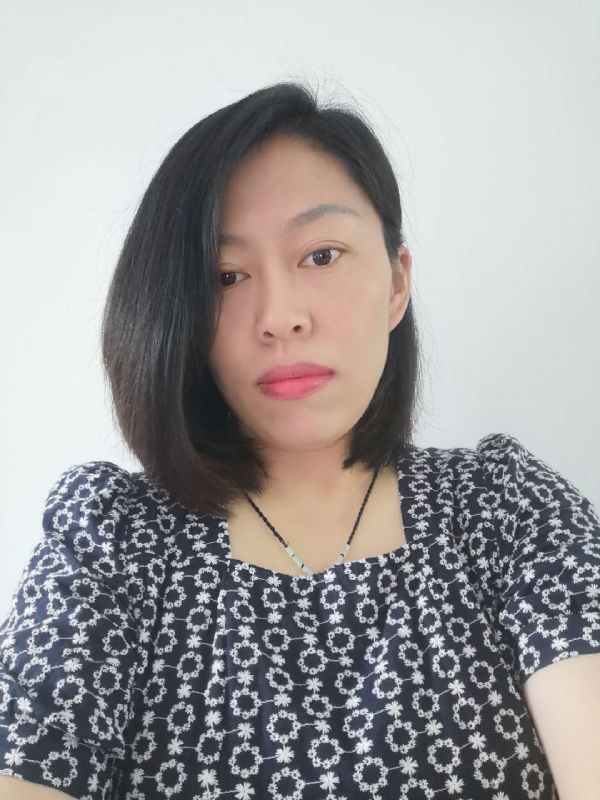 一笑而过的第一张照片--中老年相亲网