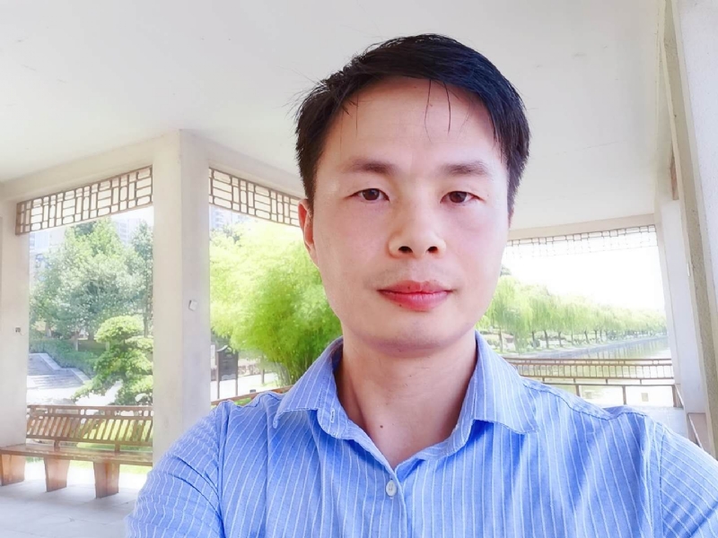 小艾同学的第一张照片--中老年相亲网