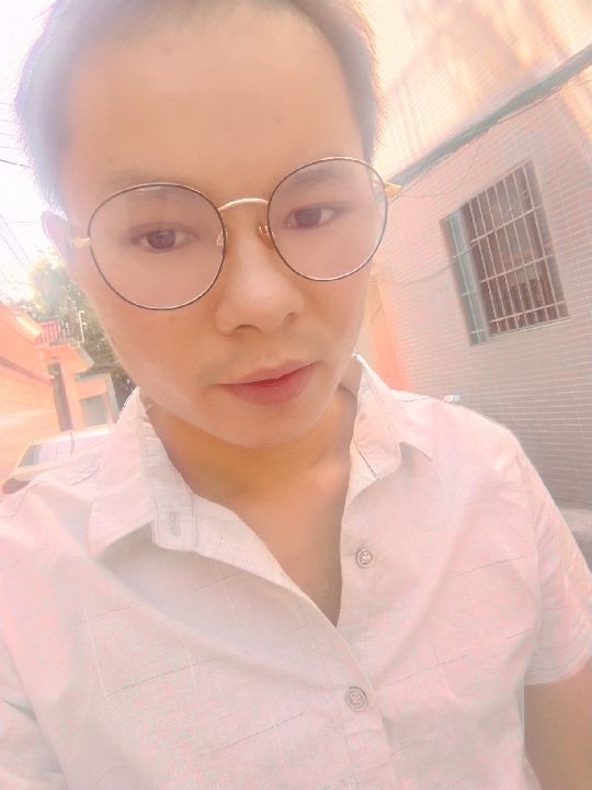 楠呐的第四张照片--中老年相亲网