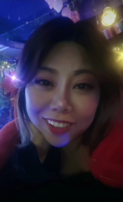 收快递的费仙女的第一张照片--中老年相亲网