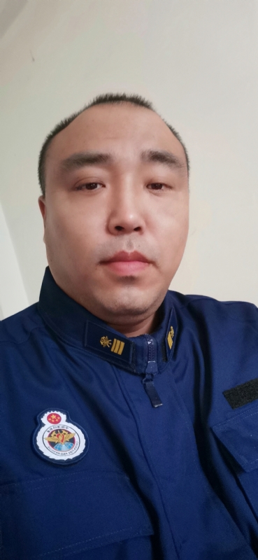 平凡的第一张照片--中老年相亲网