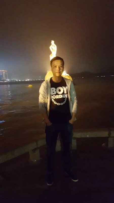清风徐来。的第一张照片--中老年相亲网