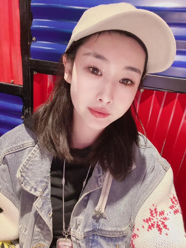 玲珑的第一张照片--中老年相亲网