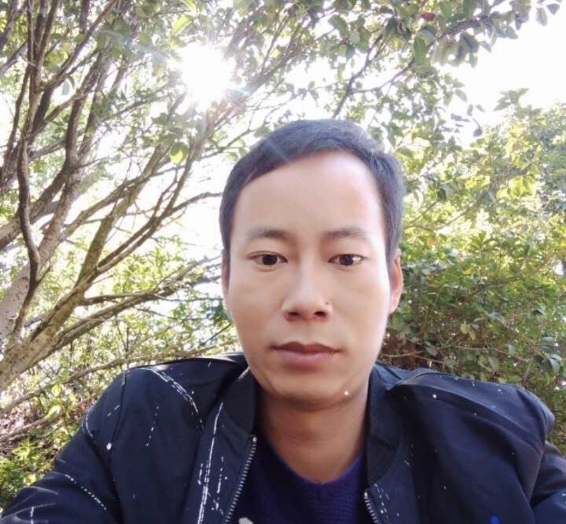 晨曦的第一张照片--中老年相亲网