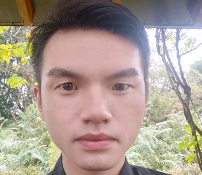 彬彬有礼的第二张照片--中老年相亲网