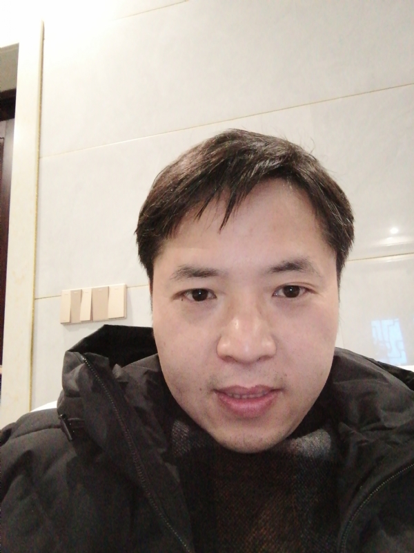 小小的第一张照片--中老年相亲网