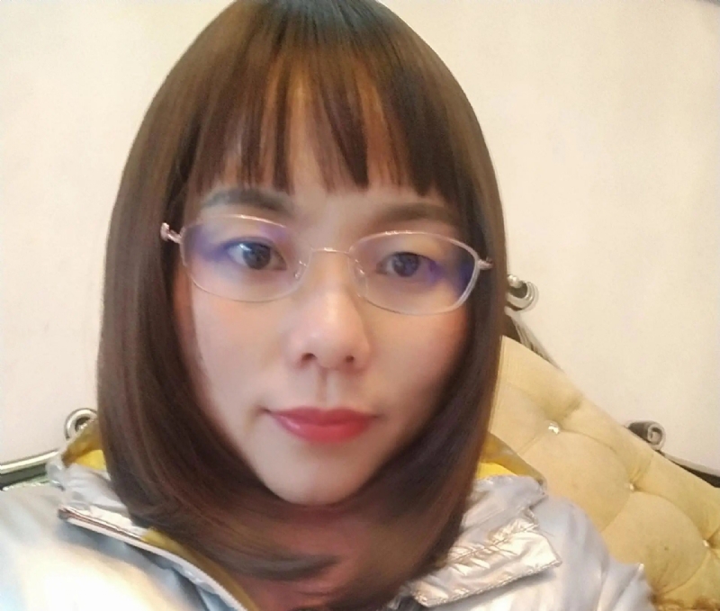 爱笑的彩虹的第一张照片--中老年相亲网