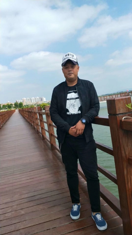 人生如戏的第二张照片--中老年相亲网