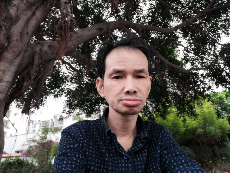 谁愿伴奏人生之歌？的第一张照片--中老年相亲网