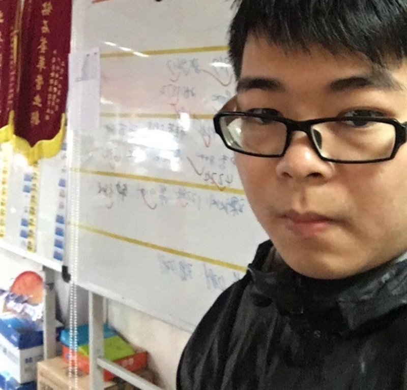 第六夜的第一张照片--中老年相亲网