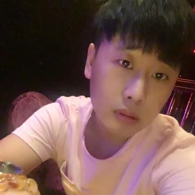 闪烁的第一张照片--中老年相亲网