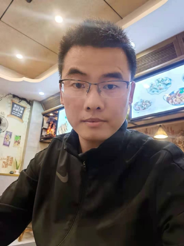 奔向幸福的第一张照片--中老年相亲网