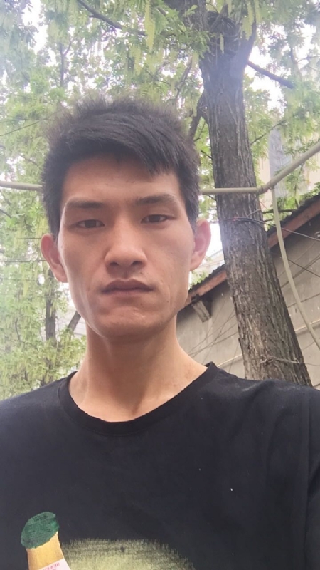 忘了他吧我搬砖养你的第一张照片--中老年相亲网