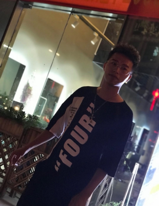 寻找的第一张照片--中老年相亲网