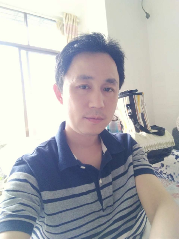 如果爱请深爱的第二张照片--中老年相亲网