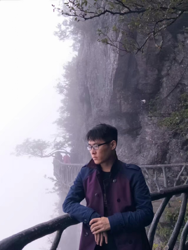 晨曦的第一张照片--中老年相亲网
