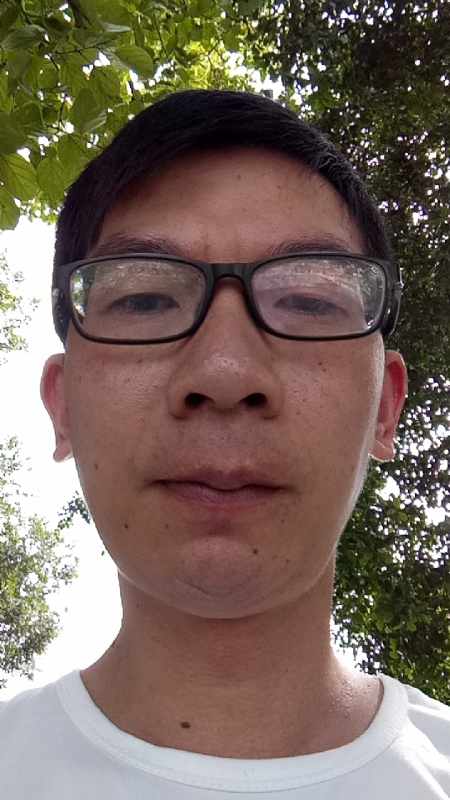 奋斗的第一张照片--中老年相亲网