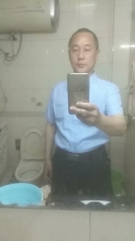 江河湖海的第一张照片--中老年相亲网