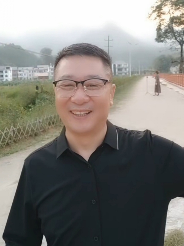 在這裡等你的第一张照片--中老年相亲网