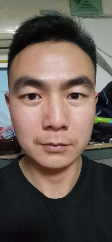 朴实无华的第三张照片--中老年相亲网