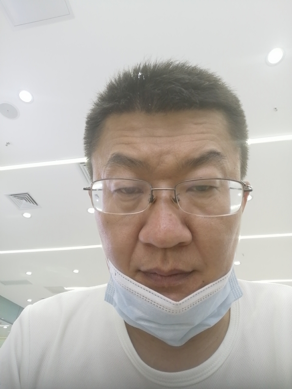 无奈的第一张照片--中老年相亲网