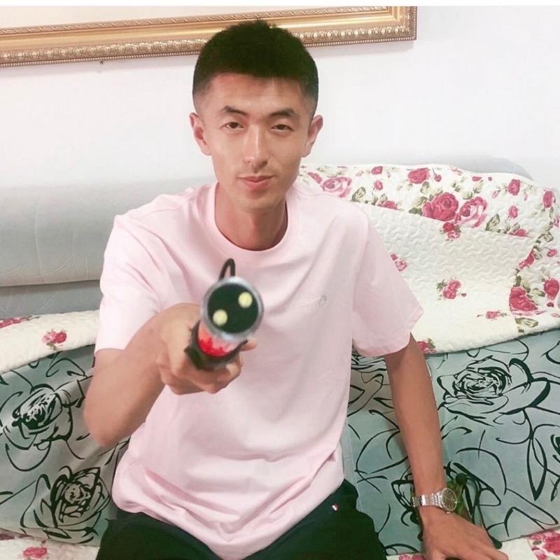 转身留下孤独的她的第一张照片--中老年相亲网