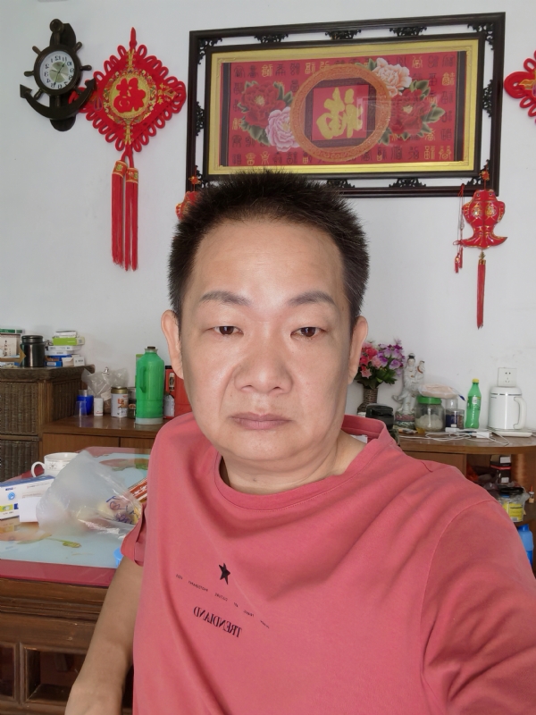 飞天的第一张照片--中老年相亲网