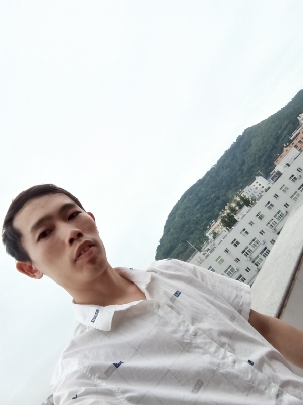 会飞的鱼的第一张照片--中老年相亲网